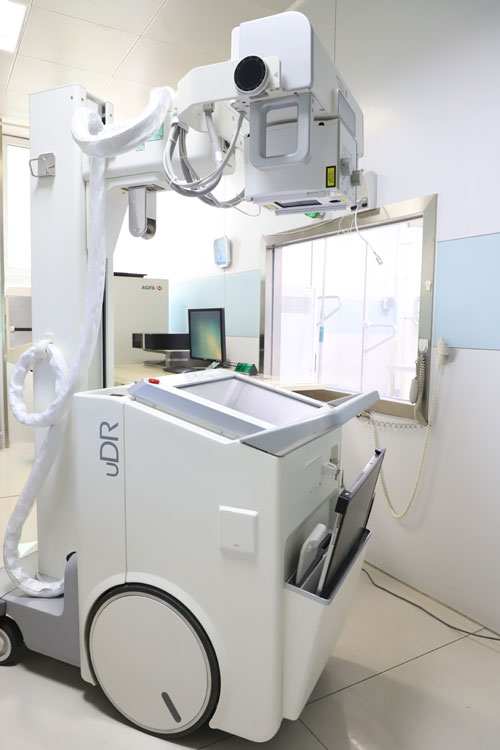移动DR摄影系统UDR370 (上海联影）.jpg